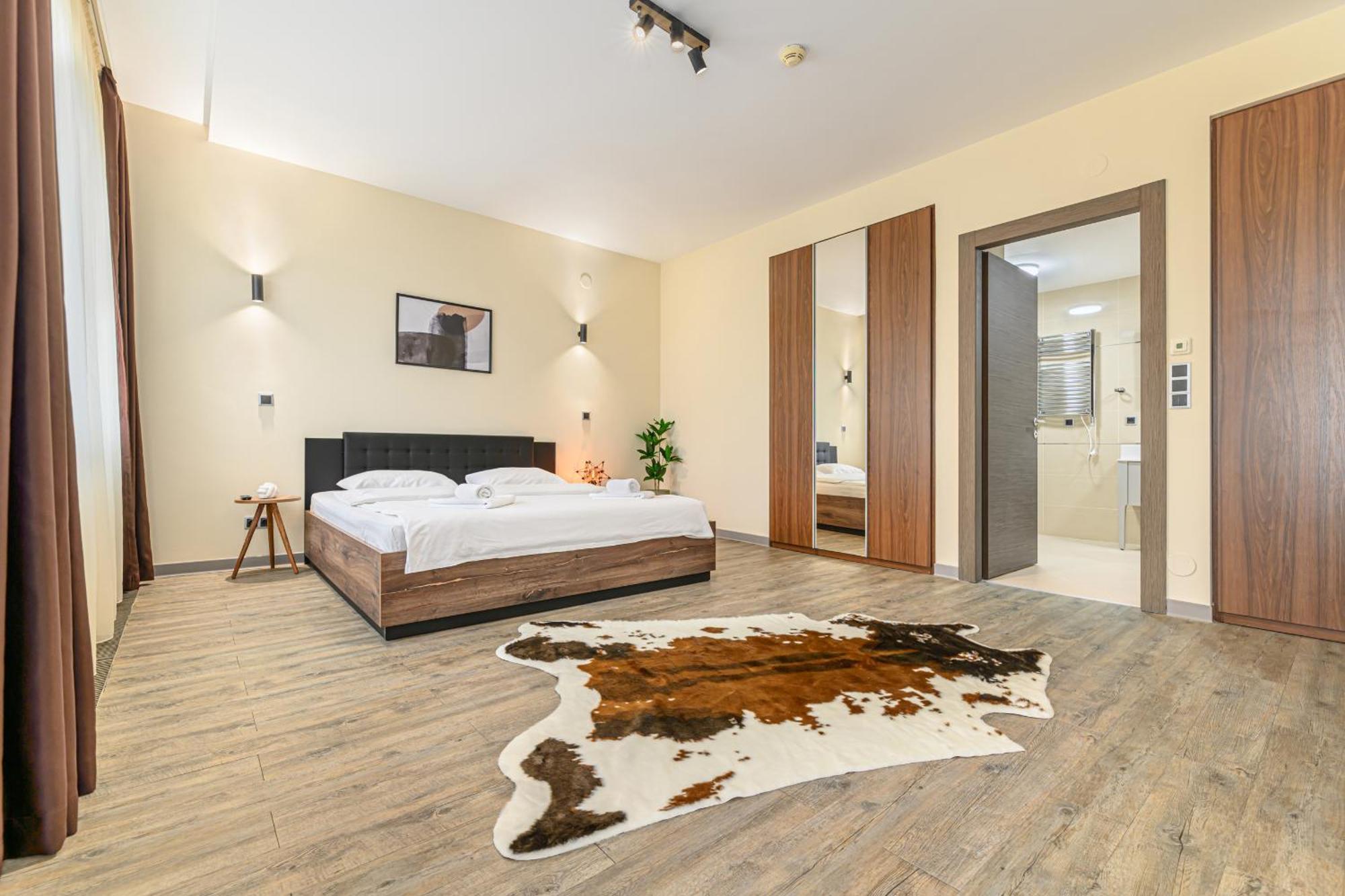 B41 Apartment ポイアナ・ブラショフ エクステリア 写真