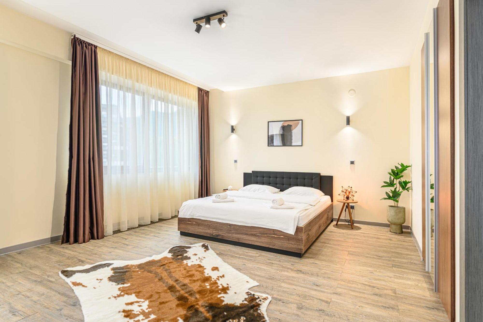 B41 Apartment ポイアナ・ブラショフ エクステリア 写真