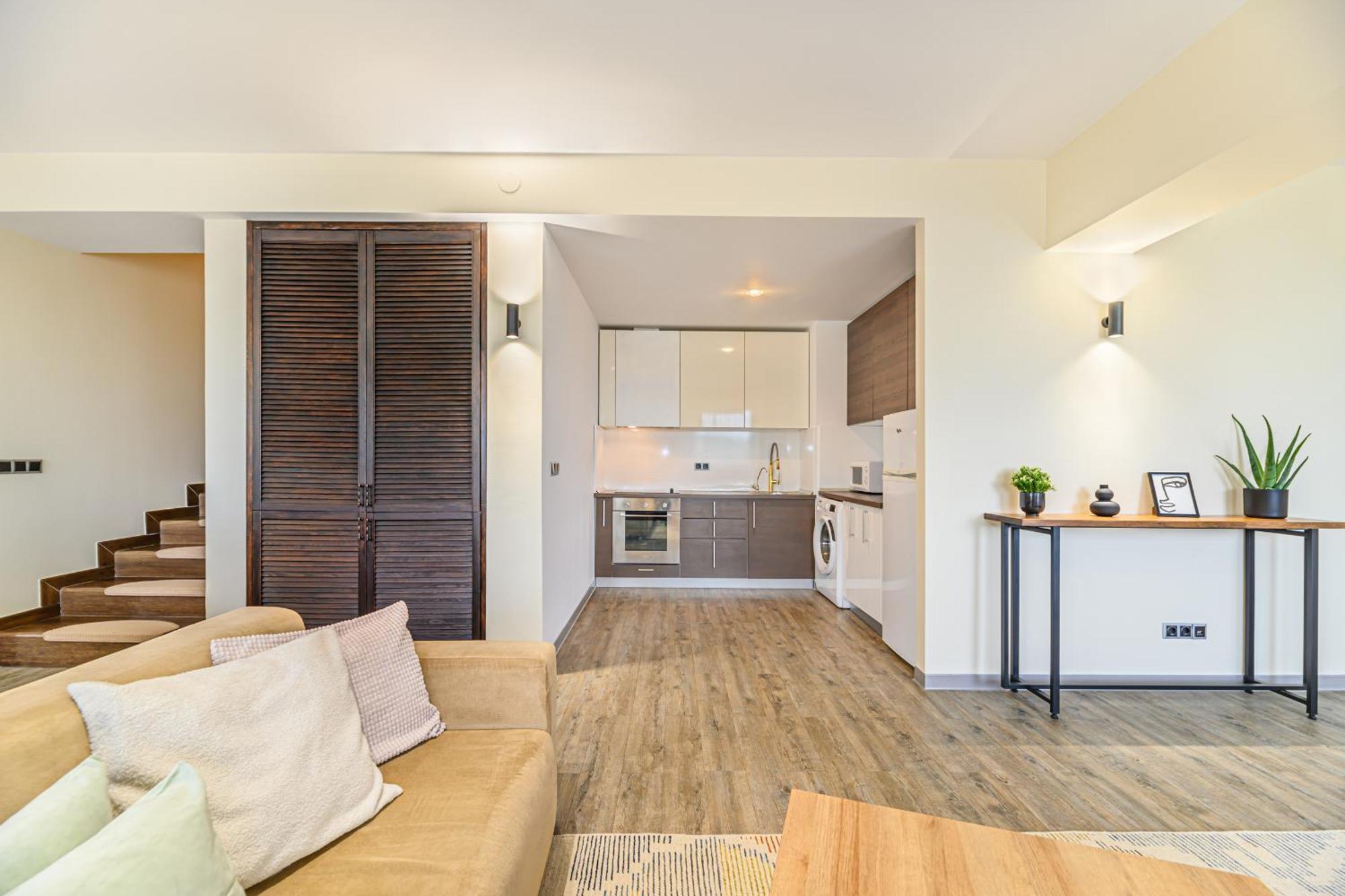 B41 Apartment ポイアナ・ブラショフ エクステリア 写真